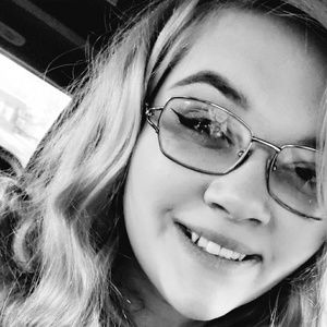 Meet your Posher, Hope